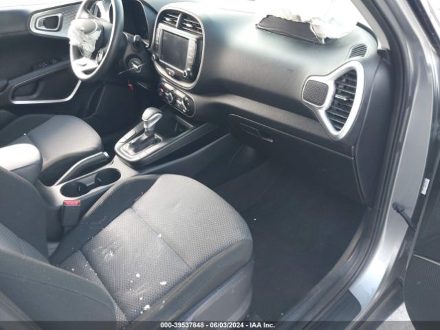 Photo 4 VIN: KNDJ23AU8N7825557 - KIA SOUL 