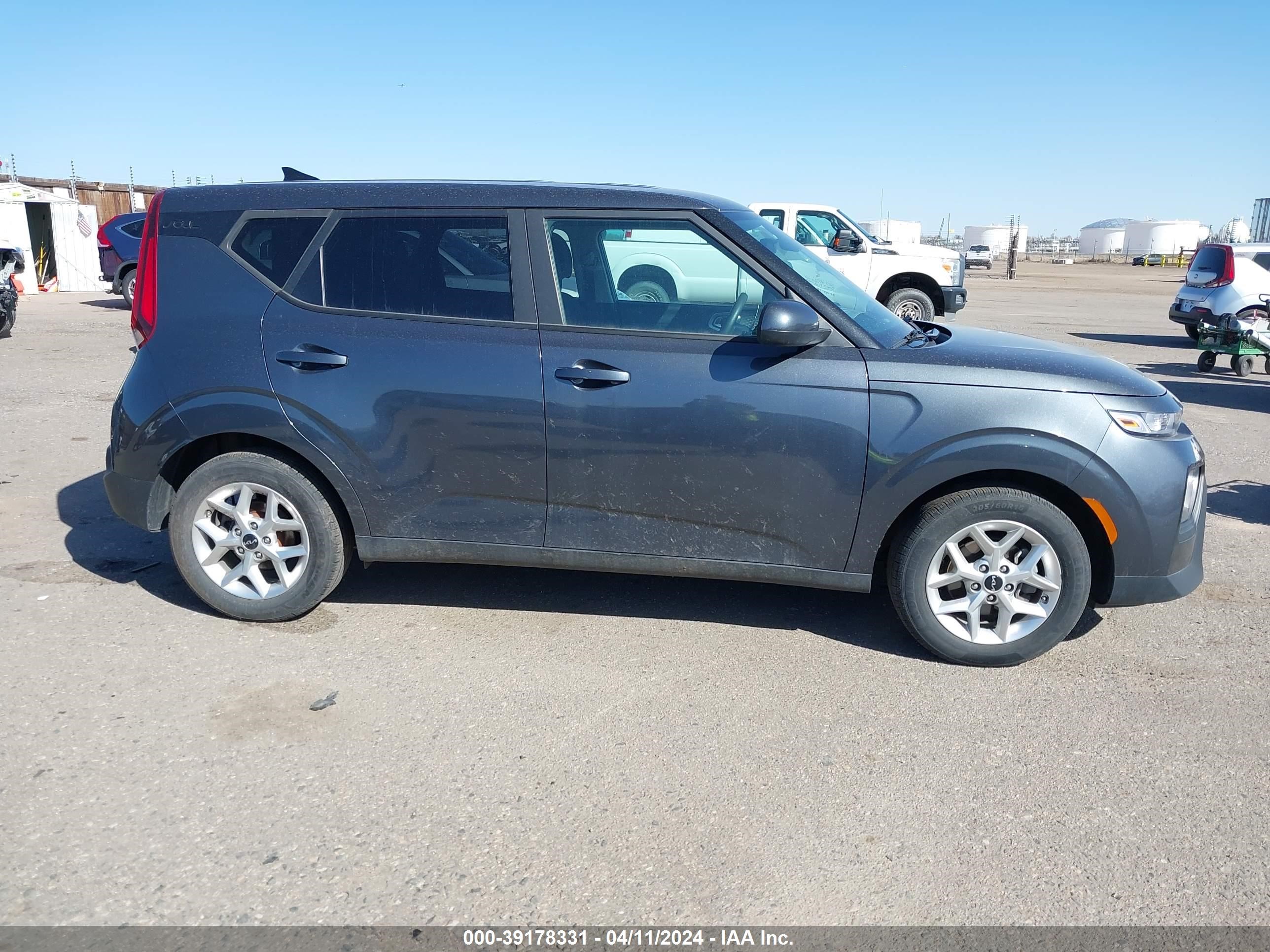 Photo 12 VIN: KNDJ23AU8N7826093 - KIA SOUL 