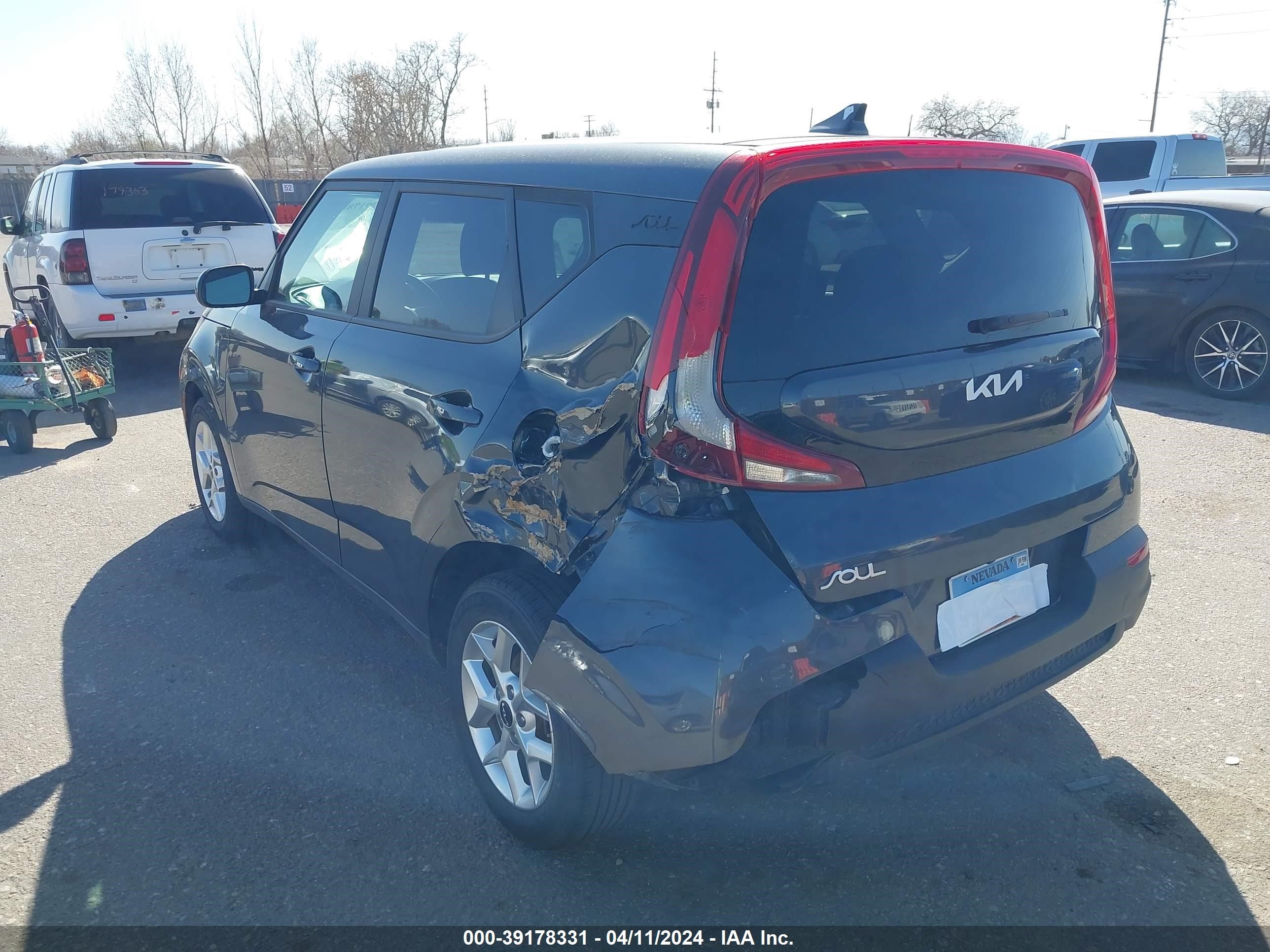 Photo 2 VIN: KNDJ23AU8N7826093 - KIA SOUL 