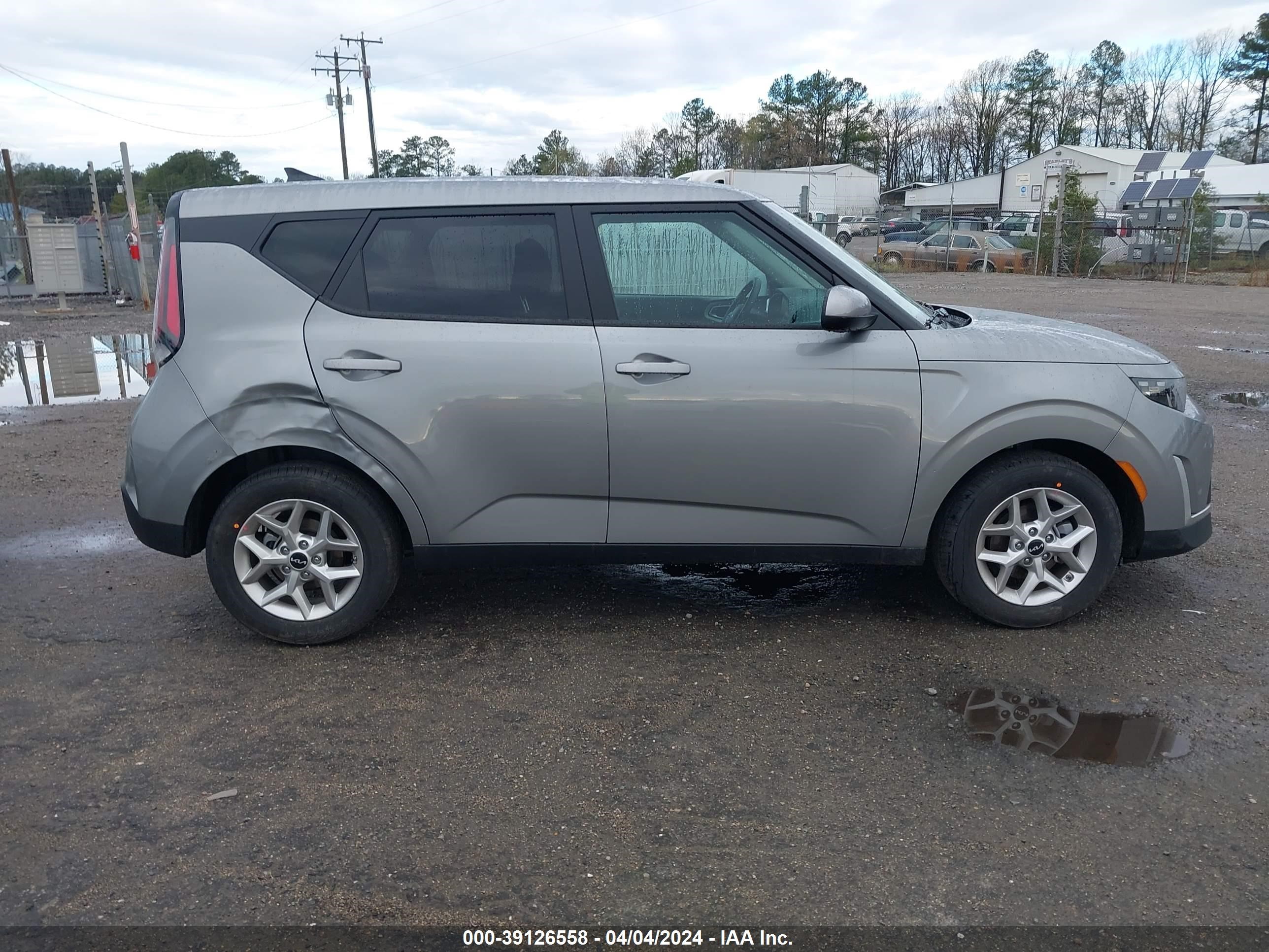 Photo 12 VIN: KNDJ23AU8R7910064 - KIA SOUL 