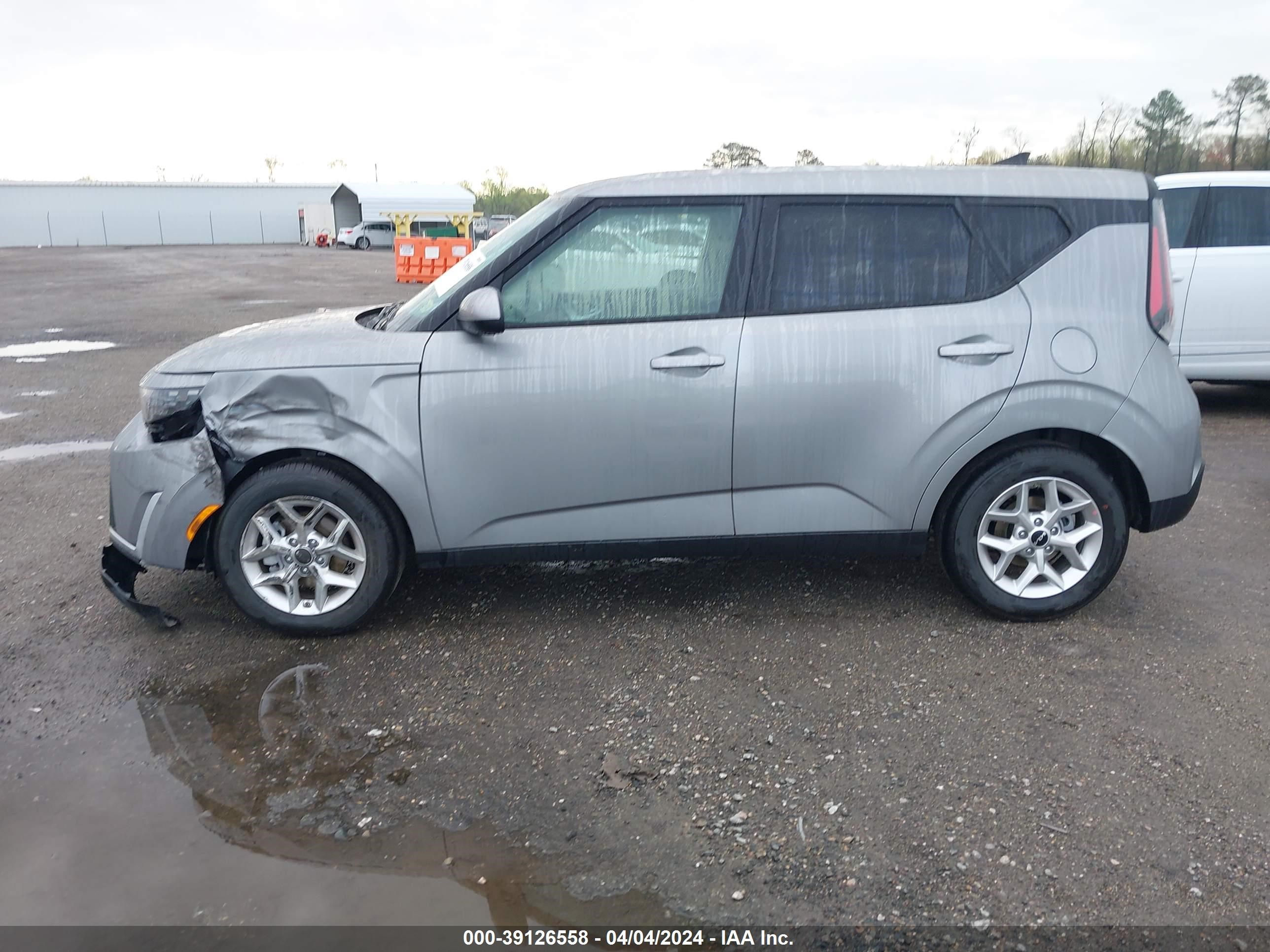 Photo 13 VIN: KNDJ23AU8R7910064 - KIA SOUL 