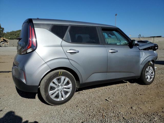 Photo 2 VIN: KNDJ23AU8R7918374 - KIA SOUL LX 