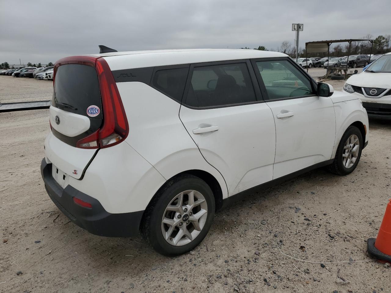 Photo 2 VIN: KNDJ23AU9L7056984 - KIA SOUL 