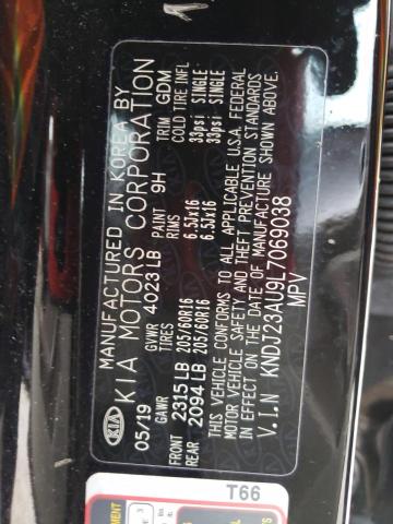 Photo 11 VIN: KNDJ23AU9L7069038 - KIA SOUL LX 