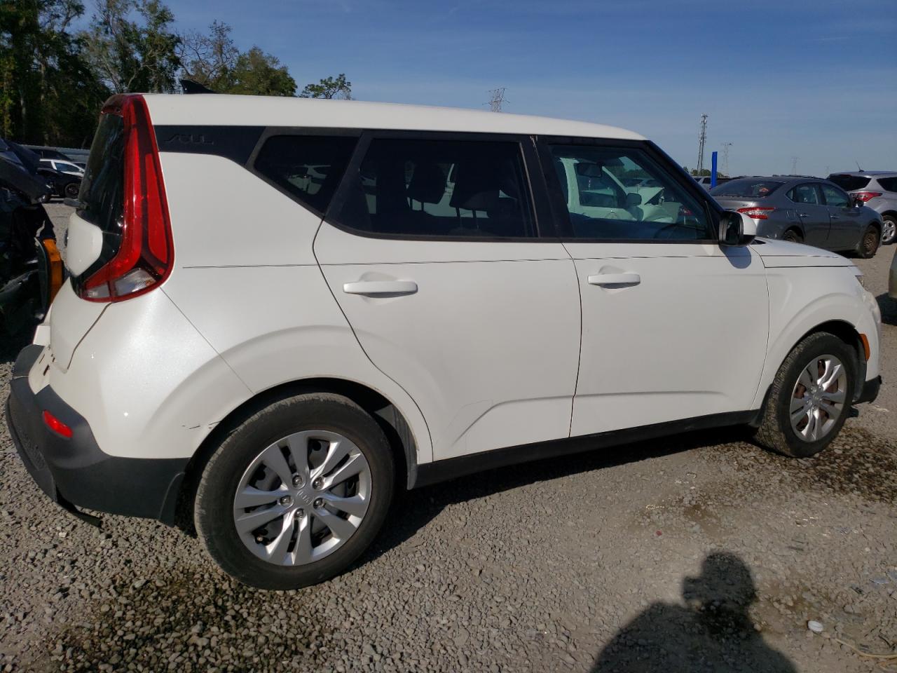 Photo 2 VIN: KNDJ23AU9L7706607 - KIA SOUL 