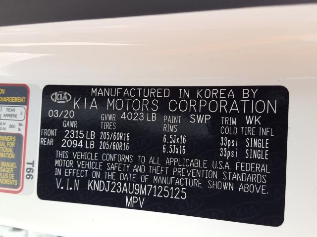 Photo 9 VIN: KNDJ23AU9M7125125 - KIA SOUL LX 