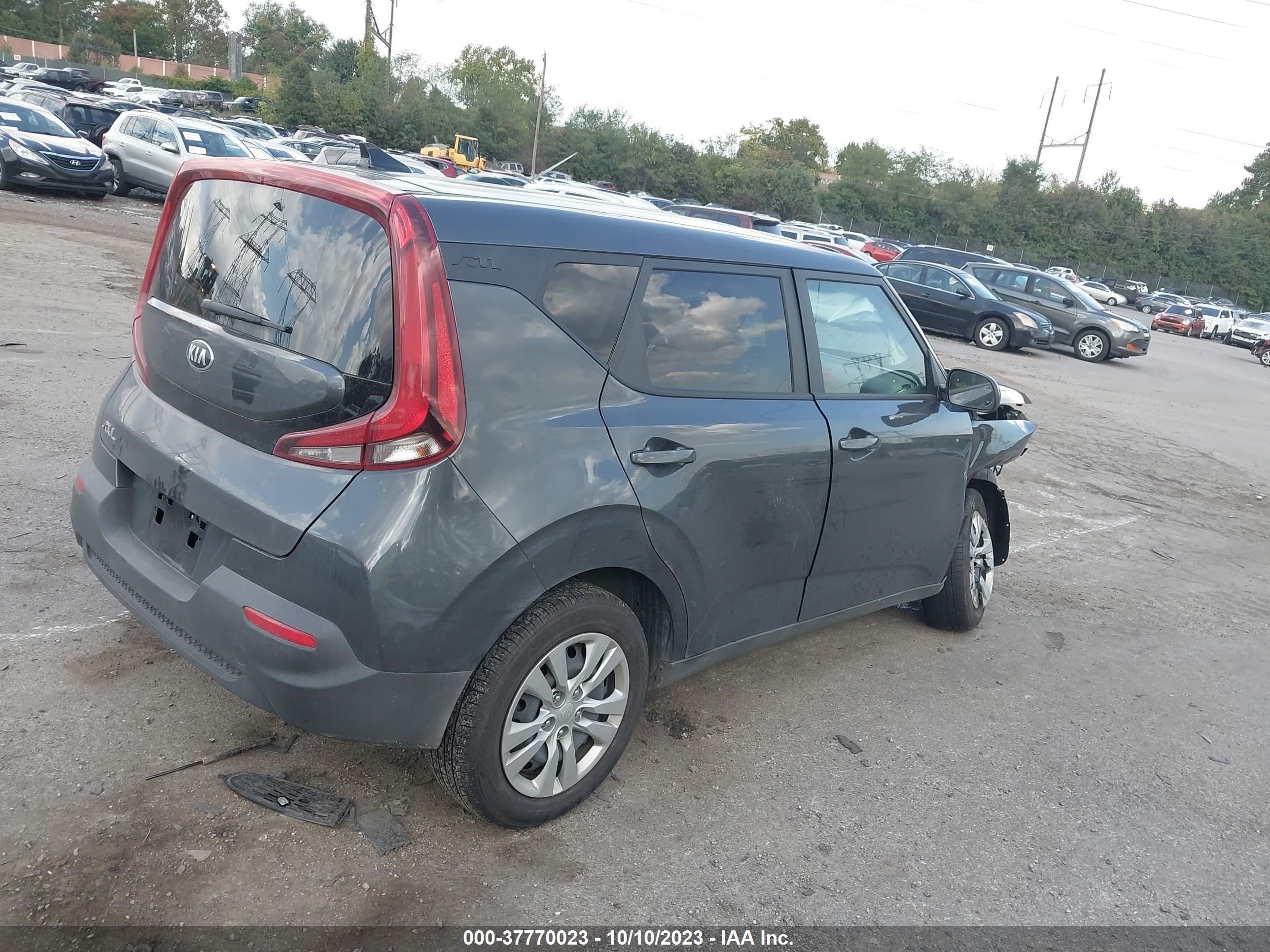 Photo 3 VIN: KNDJ23AU9M7761267 - KIA SOUL 