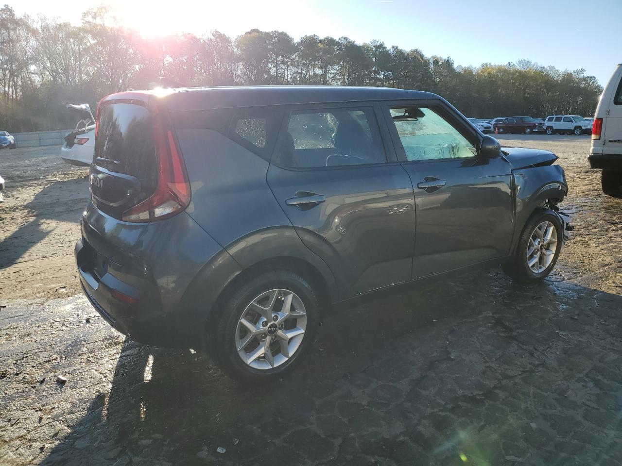 Photo 2 VIN: KNDJ23AU9N7832419 - KIA SOUL 