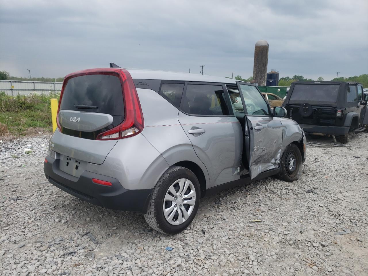 Photo 2 VIN: KNDJ23AU9N7837247 - KIA SOUL 