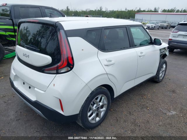 Photo 3 VIN: KNDJ23AU9P7872468 - KIA SOUL 