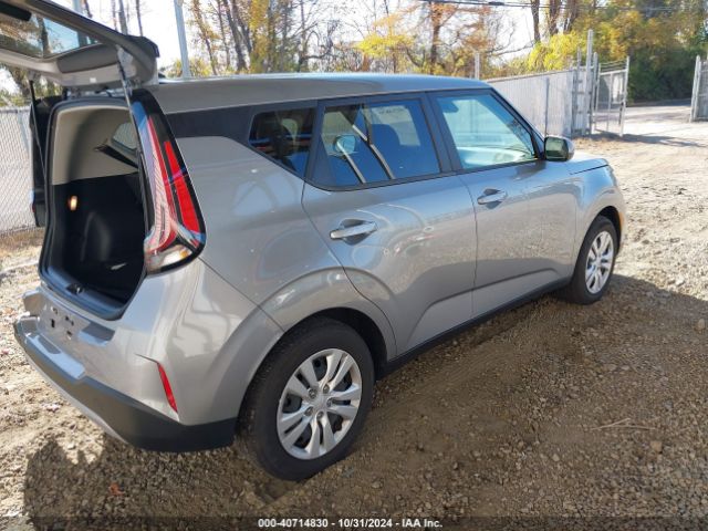 Photo 3 VIN: KNDJ23AU9P7896379 - KIA SOUL 