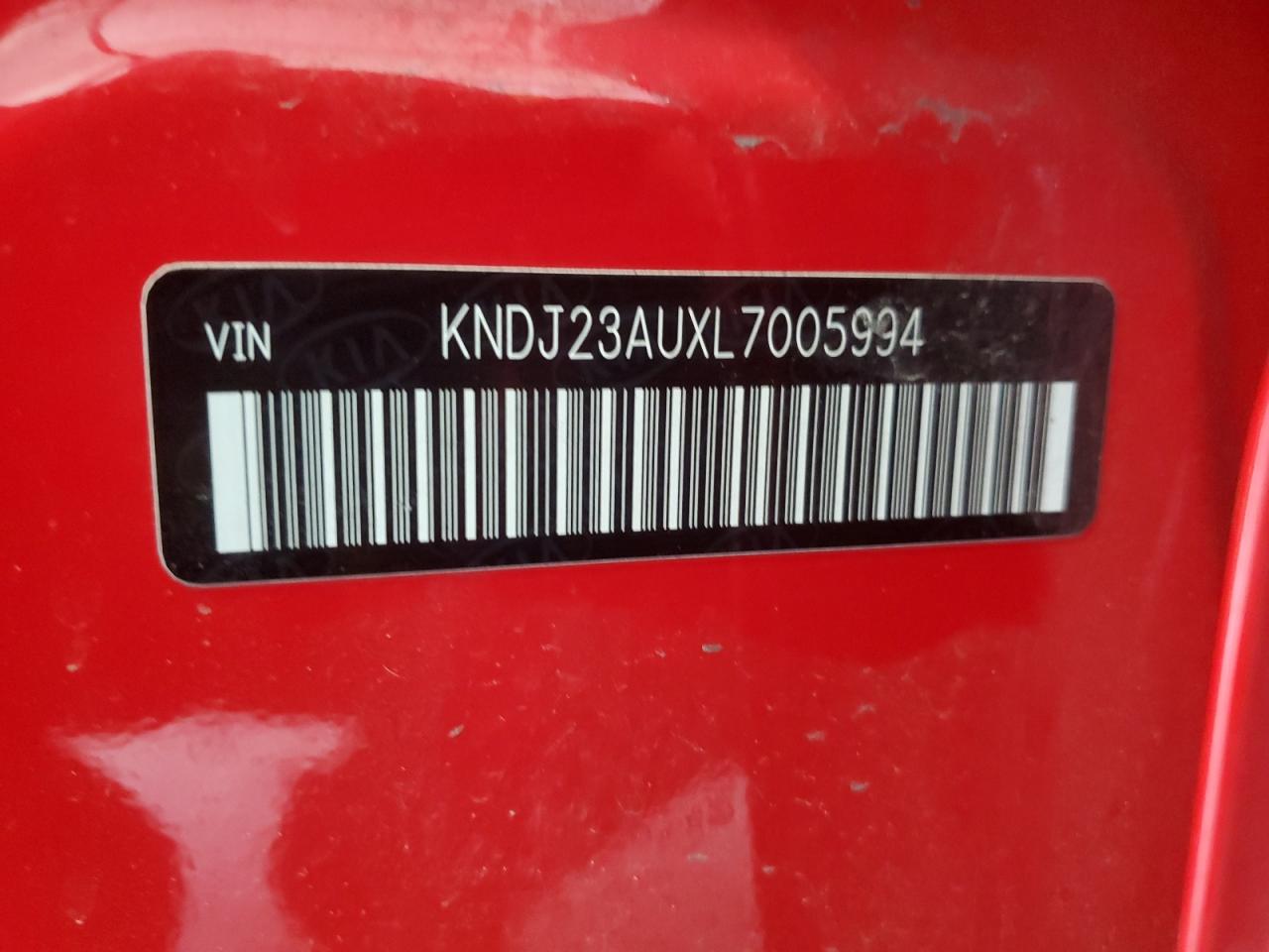 Photo 12 VIN: KNDJ23AUXL7005994 - KIA SOUL 