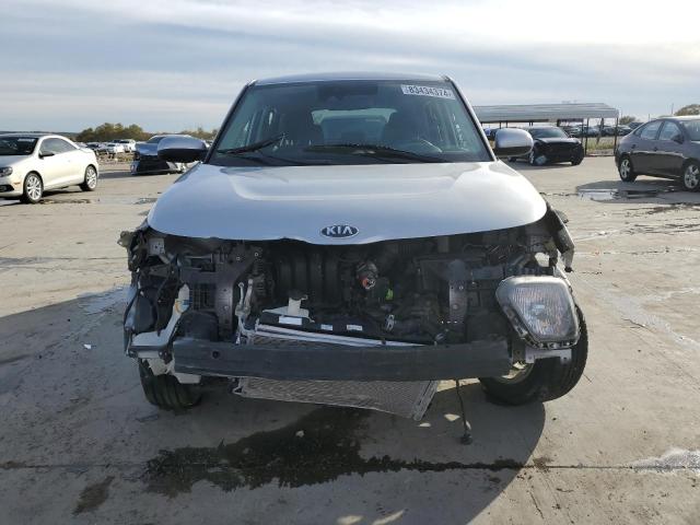 Photo 4 VIN: KNDJ23AUXL7016204 - KIA SOUL LX 