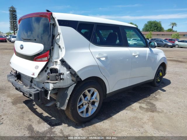 Photo 3 VIN: KNDJ23AUXL7022293 - KIA SOUL 