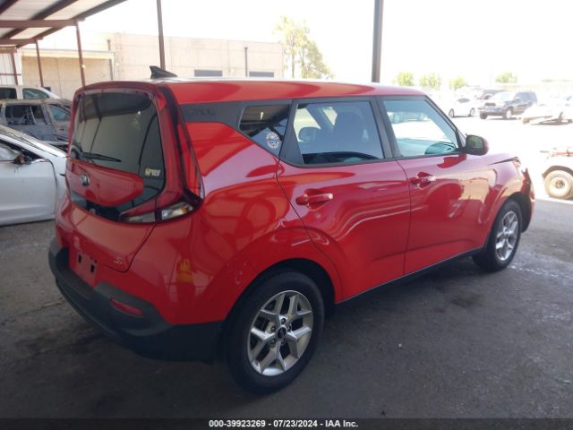 Photo 3 VIN: KNDJ23AUXL7074166 - KIA SOUL 