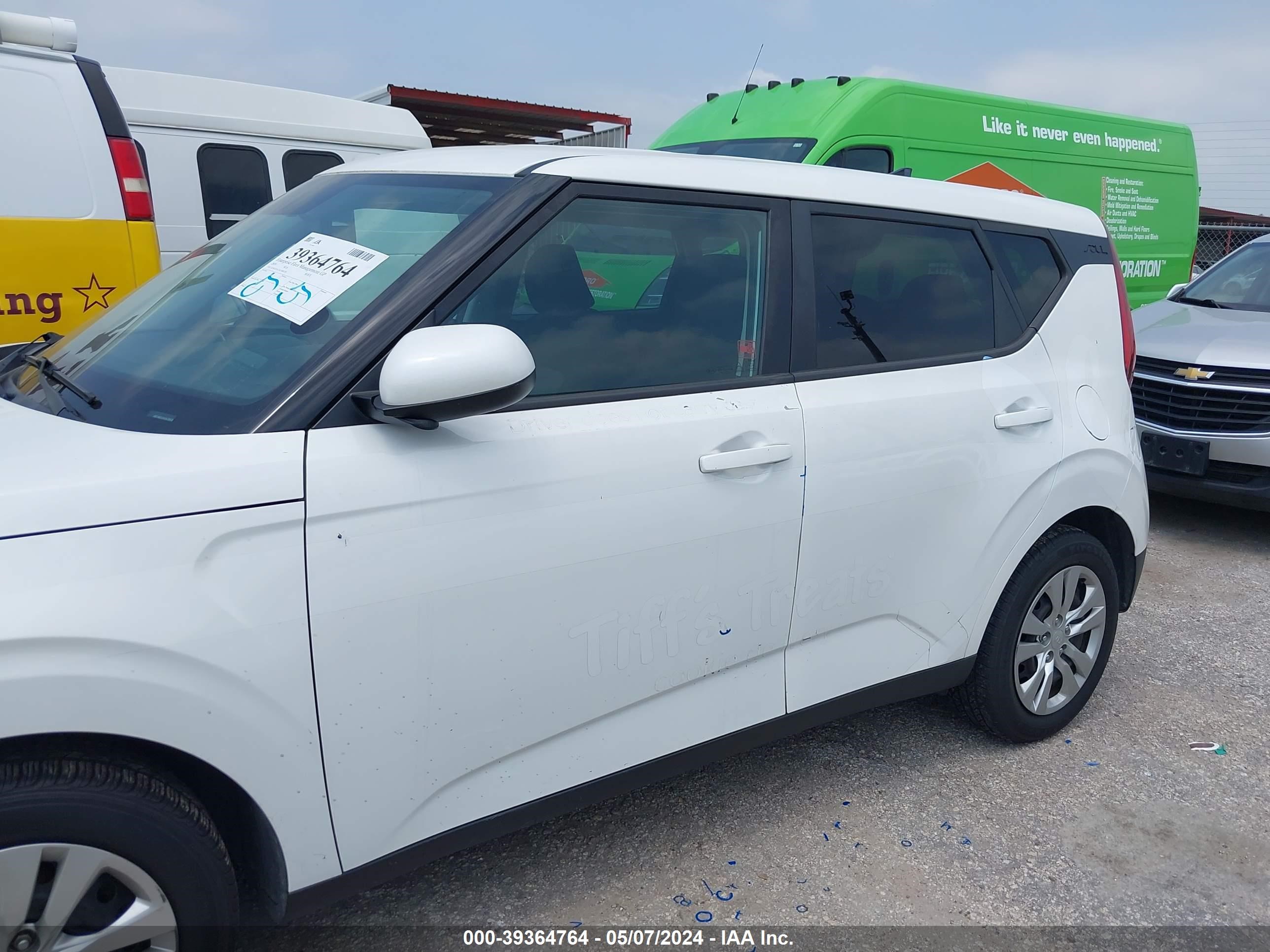 Photo 13 VIN: KNDJ23AUXL7085359 - KIA SOUL 