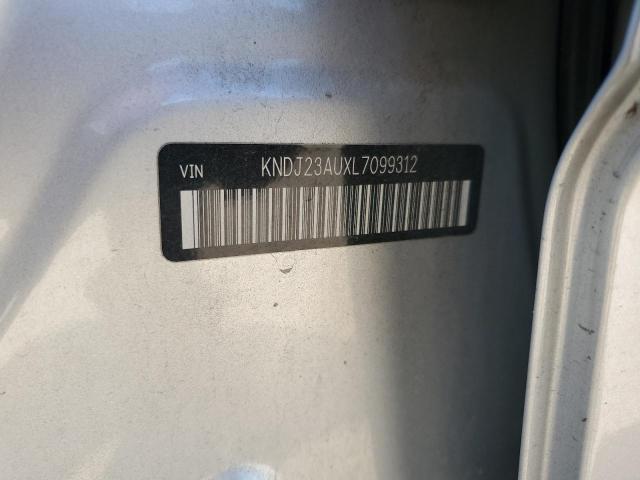 Photo 11 VIN: KNDJ23AUXL7099312 - KIA SOUL LX 