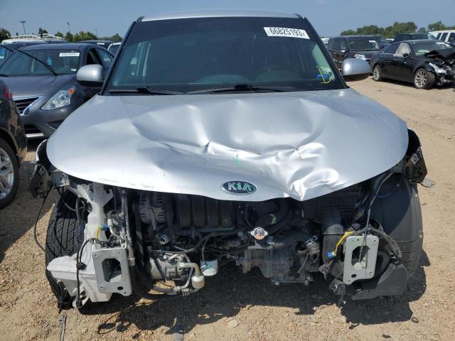 Photo 4 VIN: KNDJ23AUXL7099312 - KIA SOUL LX 