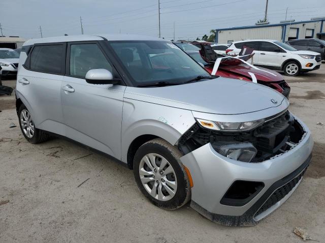 Photo 3 VIN: KNDJ23AUXL7103567 - KIA SOUL LX 