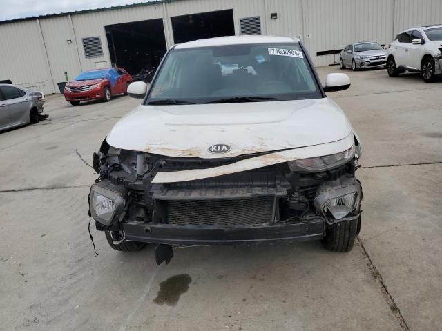 Photo 4 VIN: KNDJ23AUXL7120613 - KIA SOUL LX 