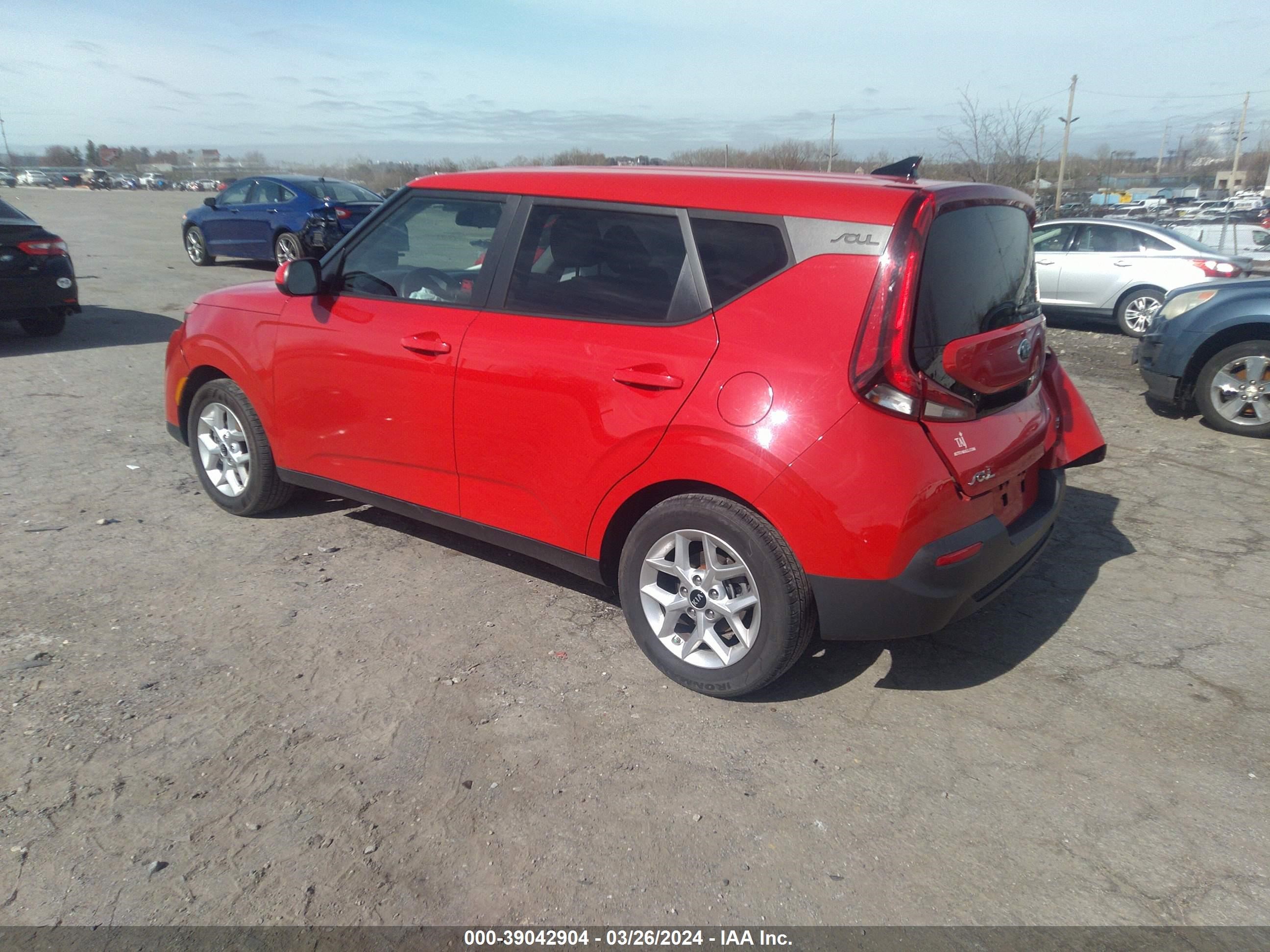 Photo 2 VIN: KNDJ23AUXM7736572 - KIA SOUL 