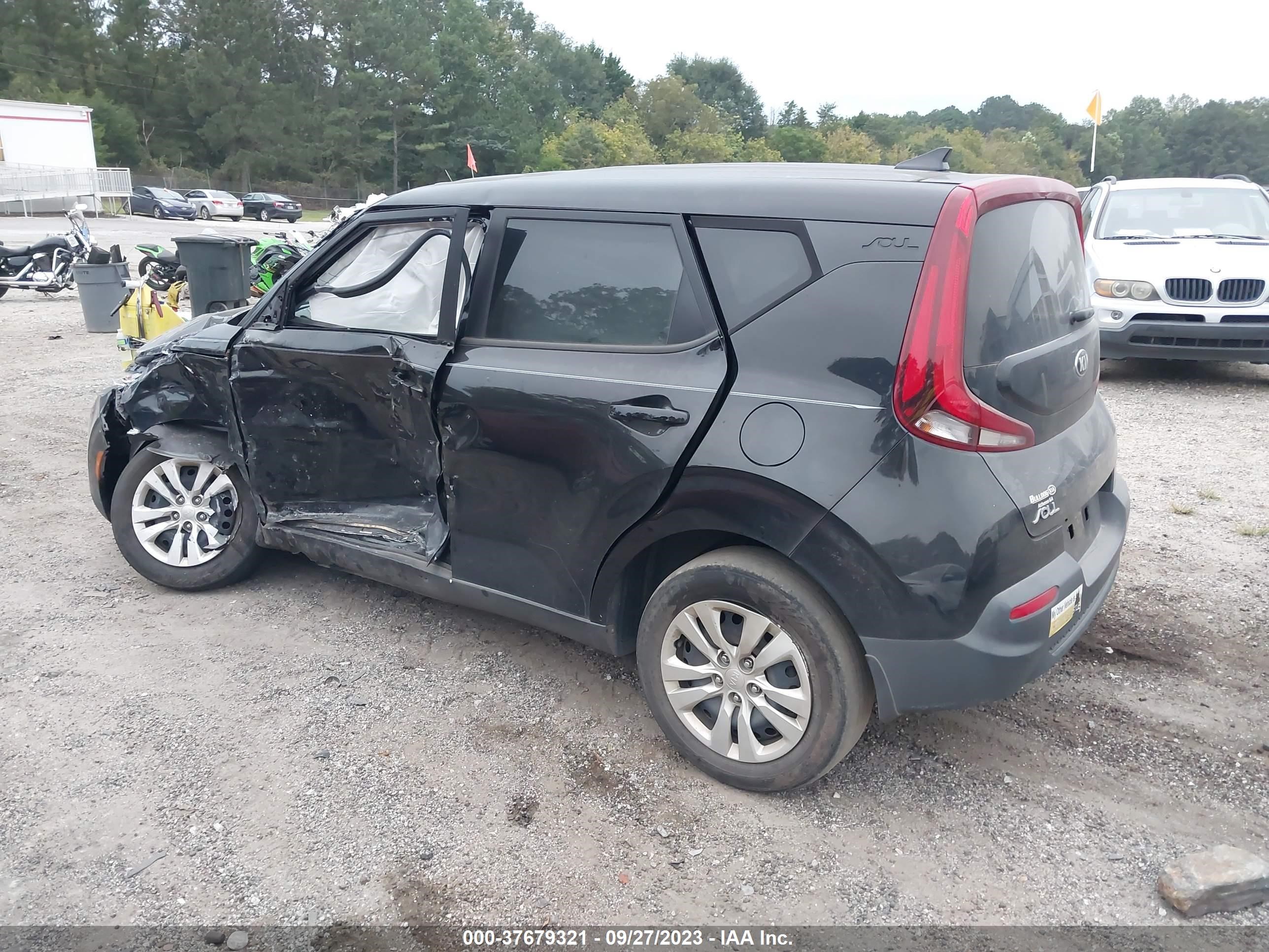 Photo 2 VIN: KNDJ23AUXM7774741 - KIA SOUL 