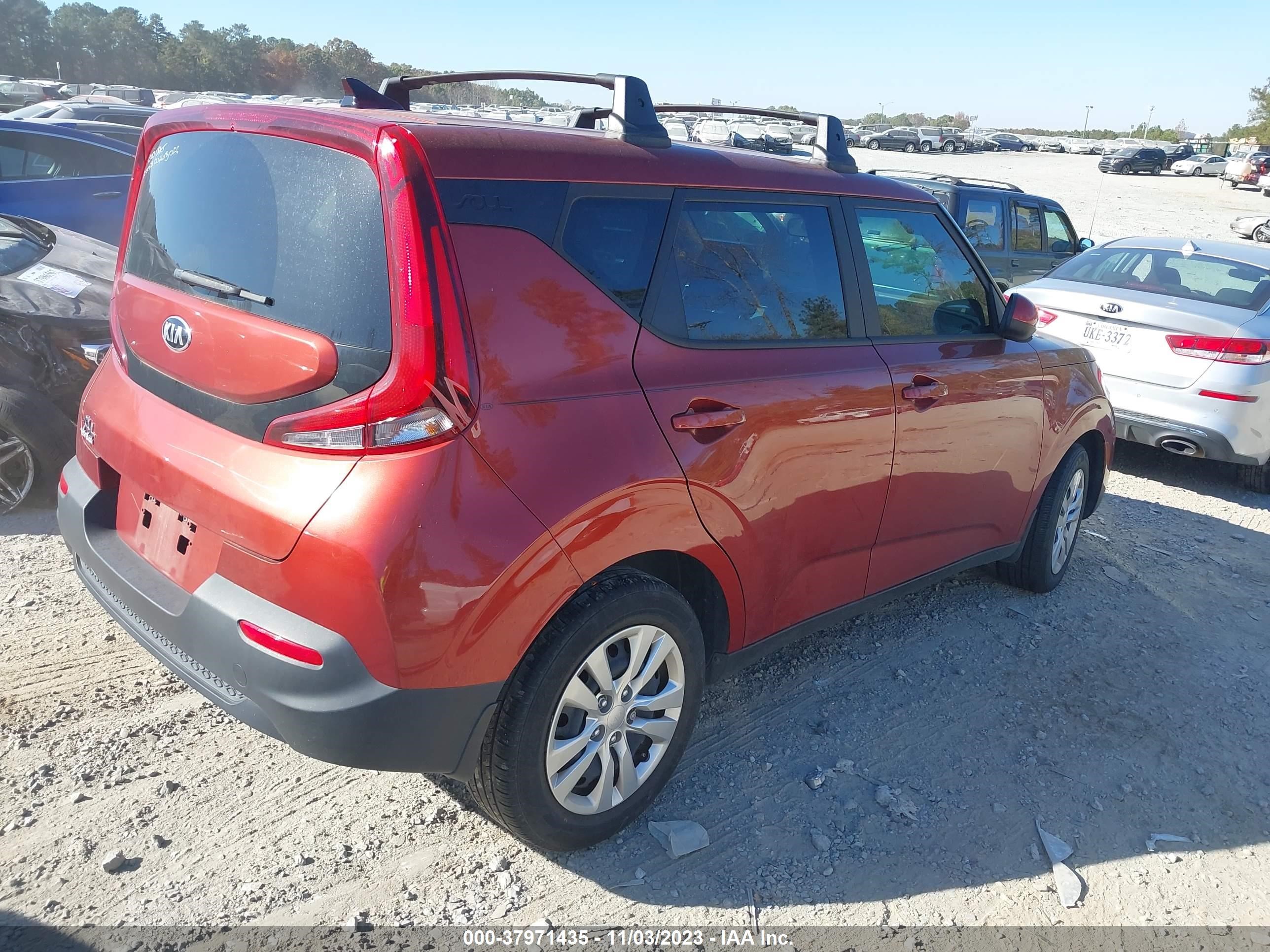 Photo 3 VIN: KNDJ23AUXM7781379 - KIA SOUL 