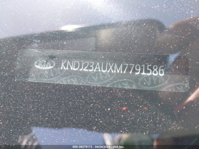 Photo 8 VIN: KNDJ23AUXM7791586 - KIA SOUL 