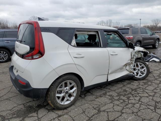 Photo 2 VIN: KNDJ23AUXN7178398 - KIA SOUL LX 