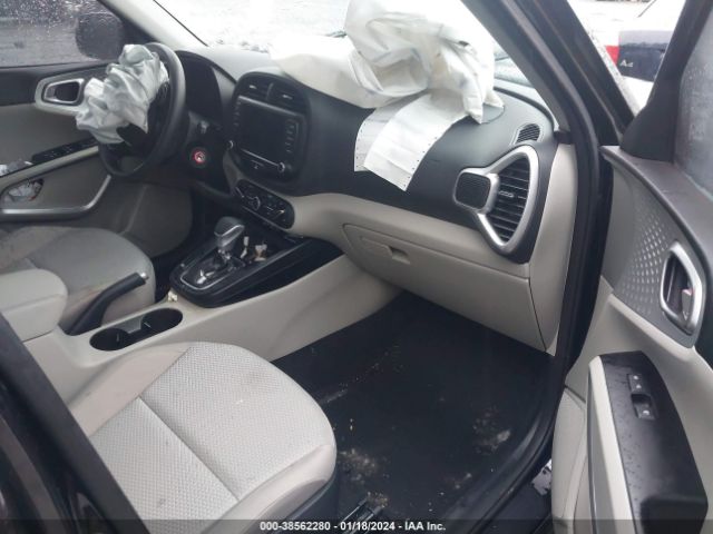 Photo 4 VIN: KNDJ23AUXN7184783 - KIA SOUL 