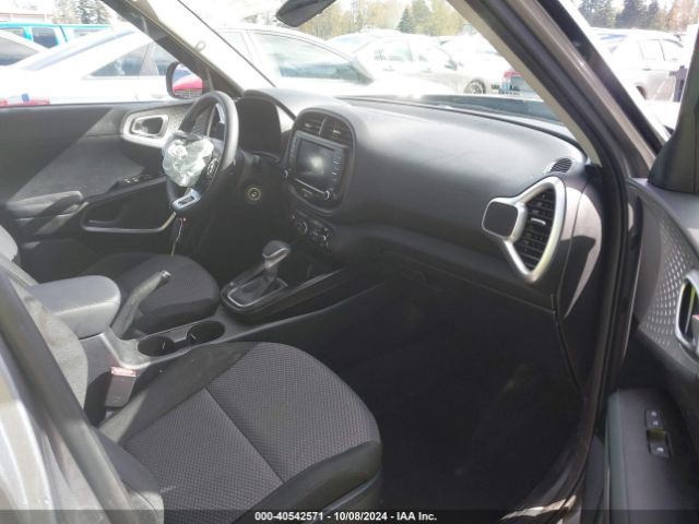 Photo 4 VIN: KNDJ23AUXN7809702 - KIA SOUL 