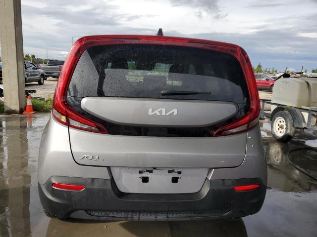 Photo 5 VIN: KNDJ23AUXN7811739 - KIA SOUL LX 