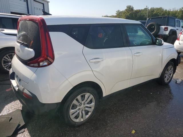 Photo 2 VIN: KNDJ23AUXN7813300 - KIA SOUL LX 