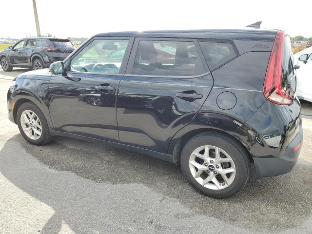 Photo 1 VIN: KNDJ23AUXN7813670 - KIA SOUL LX 