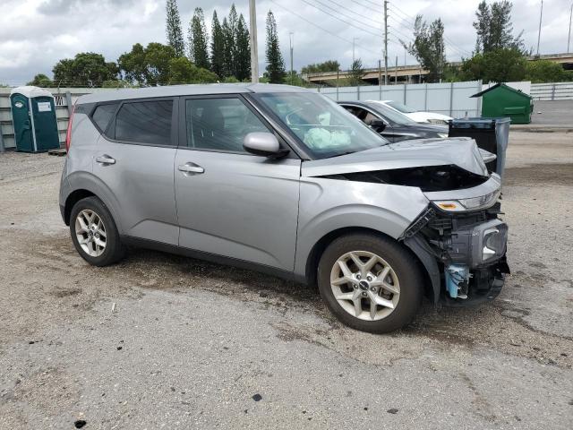 Photo 3 VIN: KNDJ23AUXN7821929 - KIA SOUL LX 