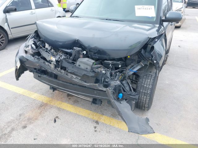 Photo 5 VIN: KNDJ23AUXN7823938 - KIA SOUL 