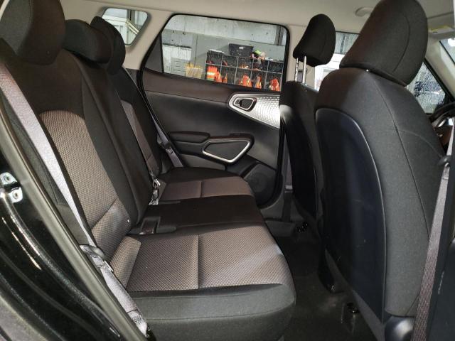 Photo 10 VIN: KNDJ23AUXR7239156 - KIA SOUL LX 