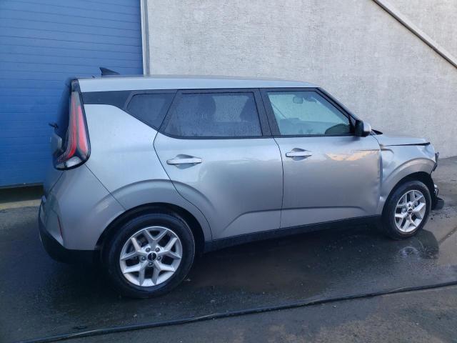 Photo 2 VIN: KNDJ23AUXR7916688 - KIA SOUL LX 