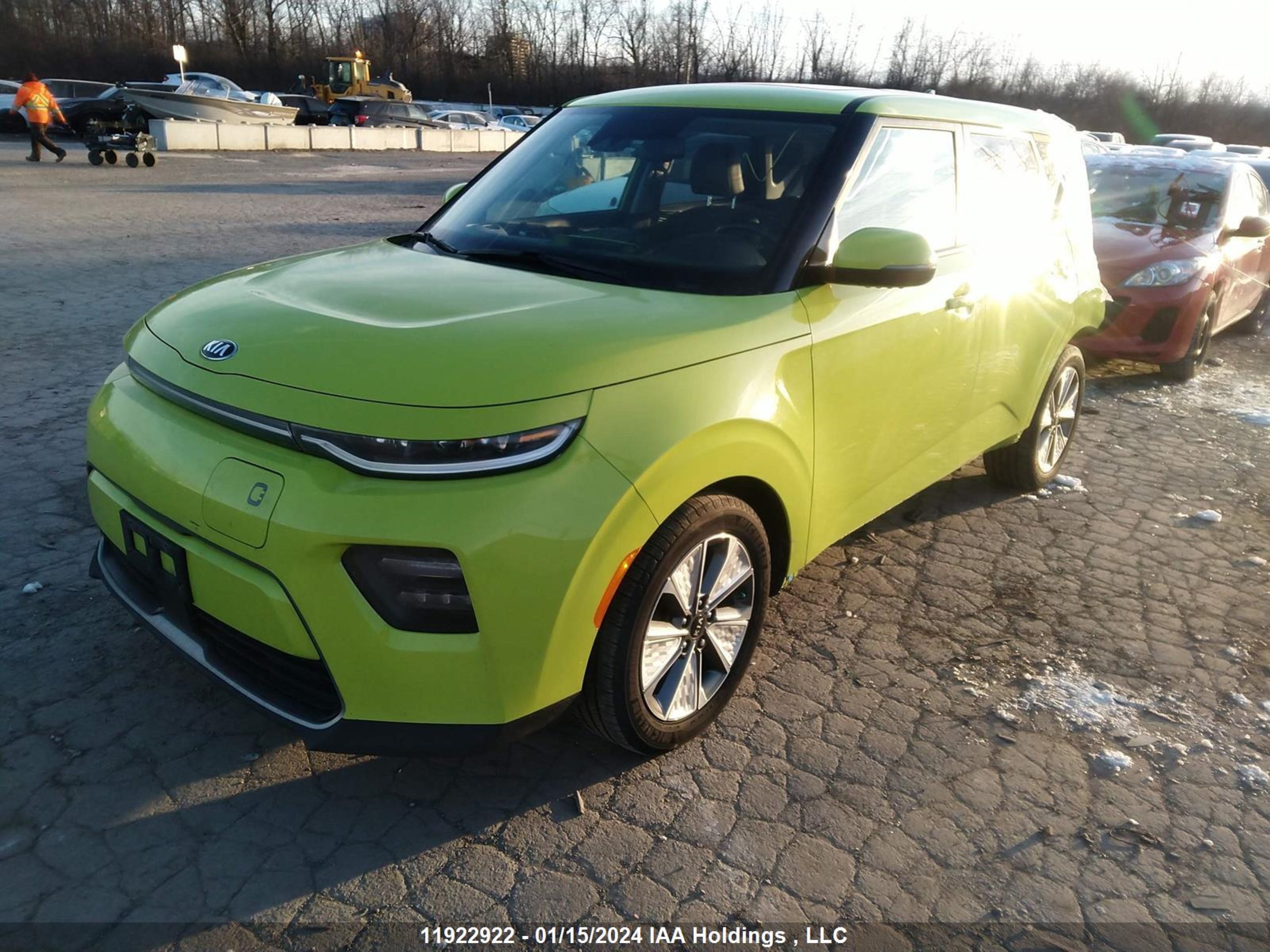 Photo 1 VIN: KNDJ33A10L7004839 - KIA SOUL EV 