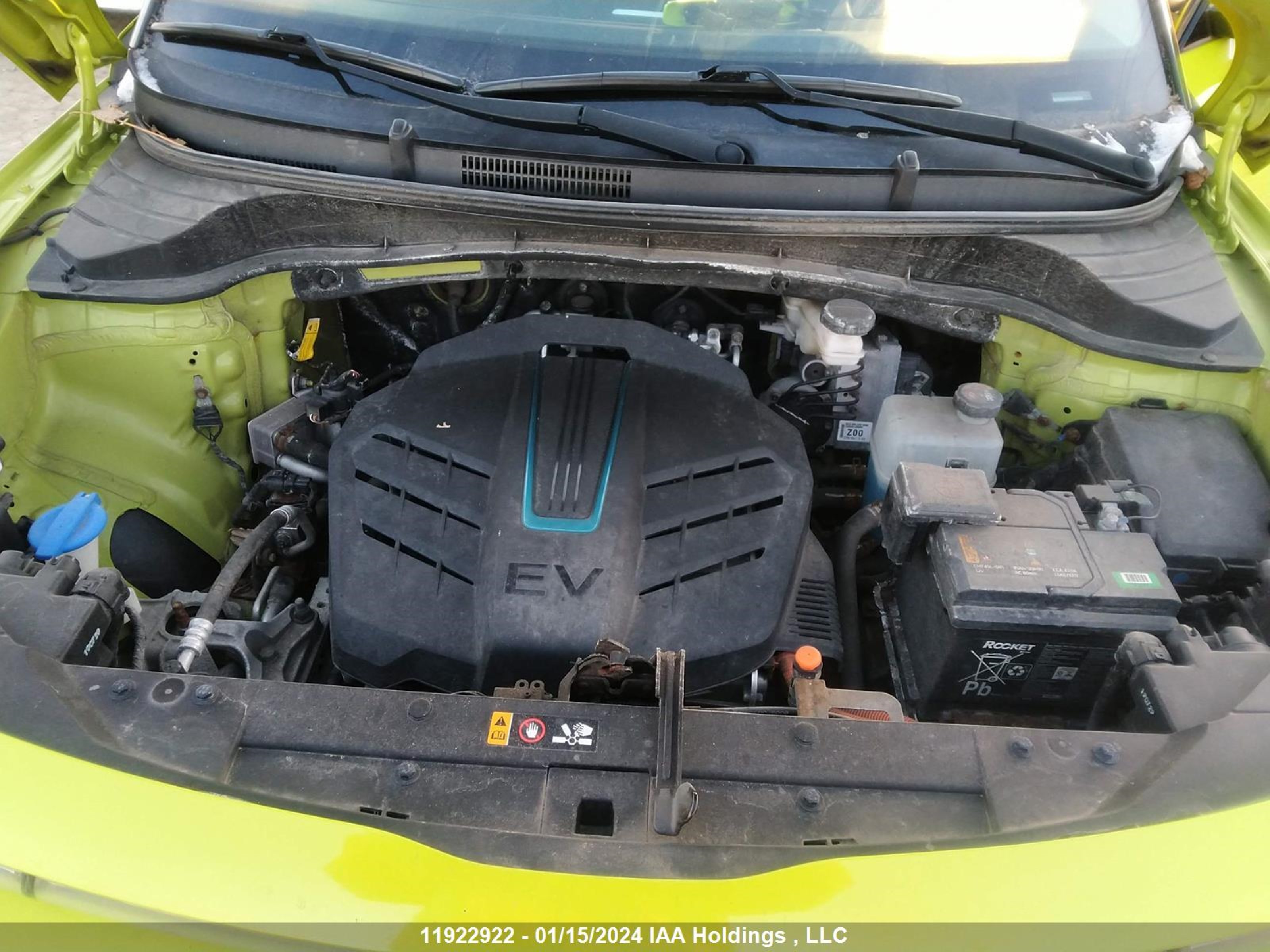 Photo 9 VIN: KNDJ33A10L7004839 - KIA SOUL EV 