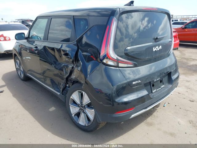 Photo 2 VIN: KNDJ33A19P7030846 - KIA SOUL EV 