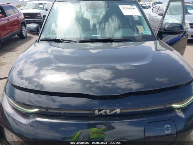 Photo 9 VIN: KNDJ33A19P7030846 - KIA SOUL EV 