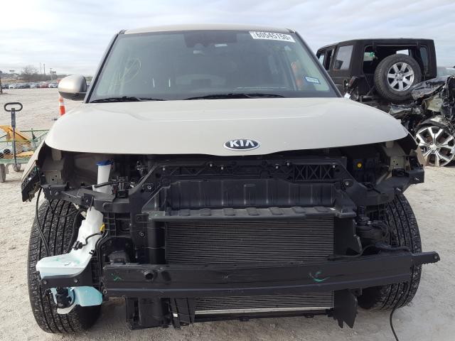 Photo 8 VIN: KNDJ33AU3L7101642 - KIA SOUL EX 