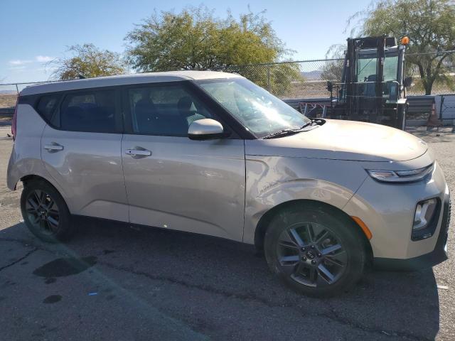 Photo 3 VIN: KNDJ33AU4L7065542 - KIA SOUL EX 