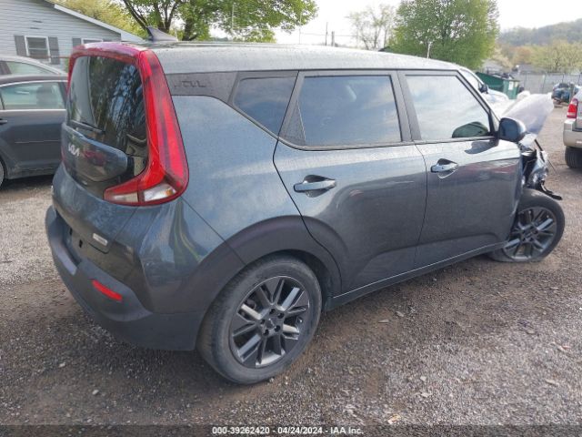 Photo 3 VIN: KNDJ33AU4N7824905 - KIA SOUL 