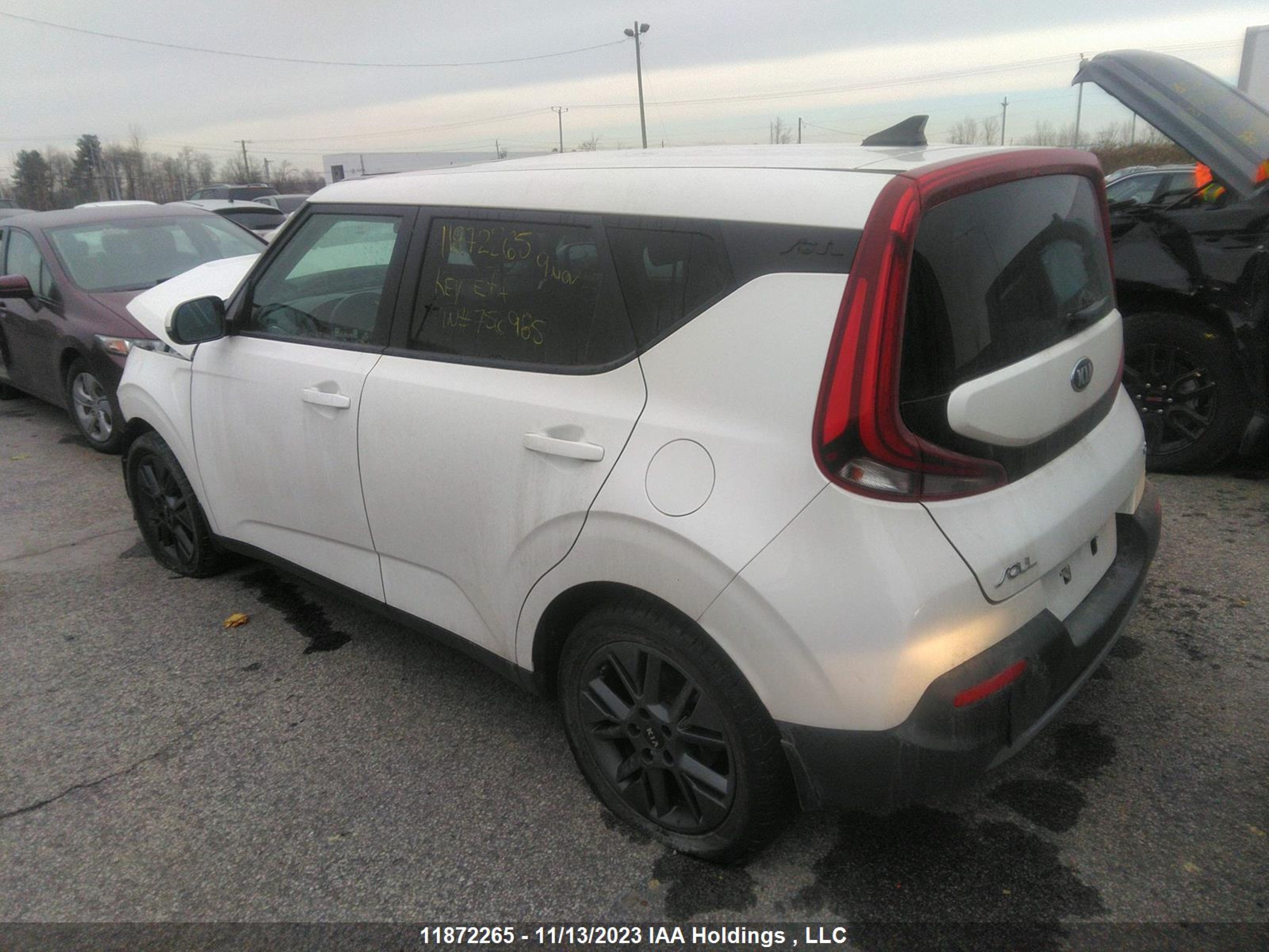 Photo 2 VIN: KNDJ33AU7M7756985 - KIA SOUL 