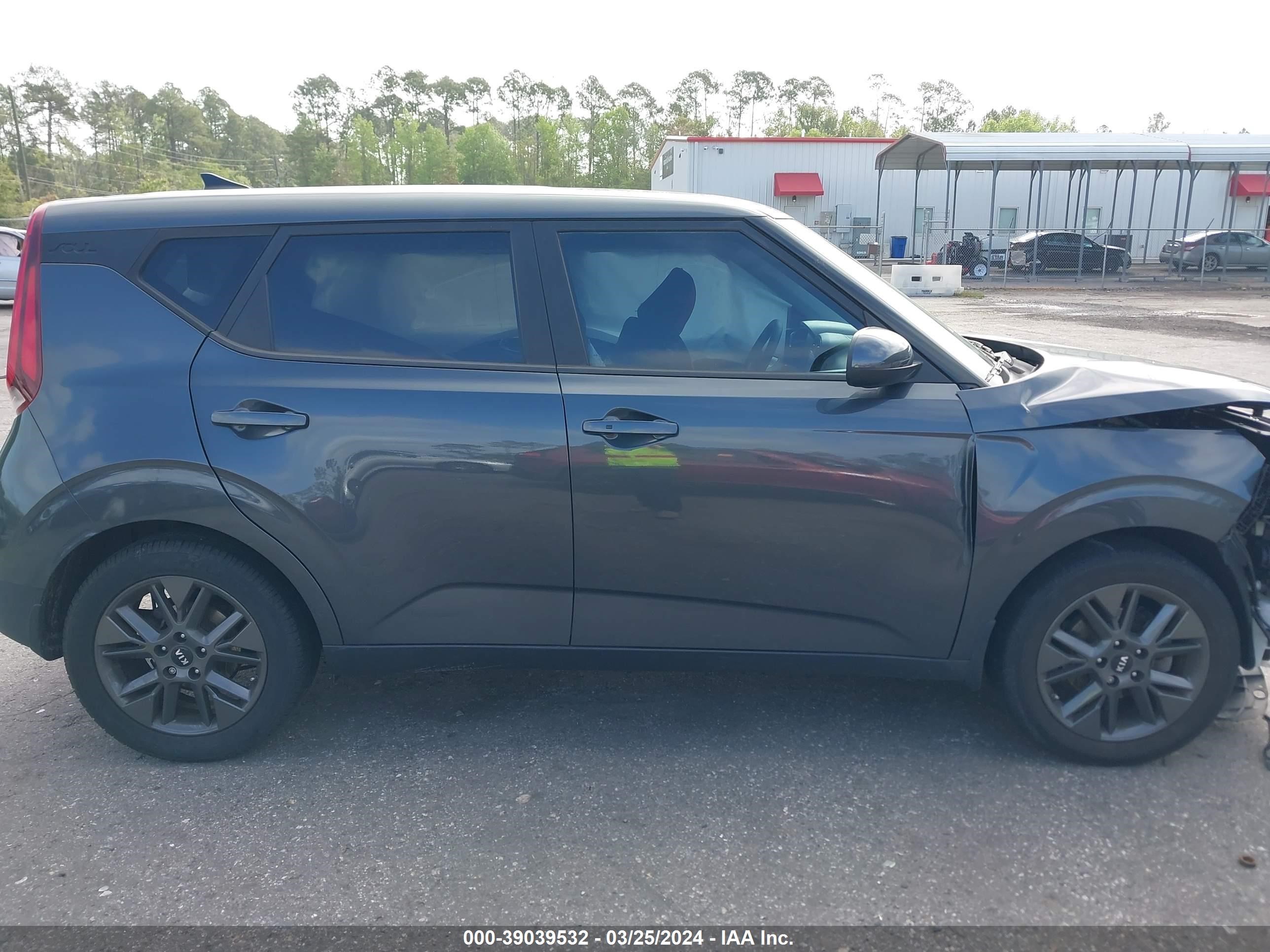 Photo 12 VIN: KNDJ33AU7M7790036 - KIA SOUL 