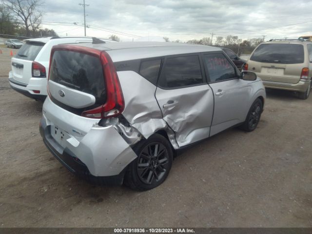 Photo 3 VIN: KNDJ33AU8M7766893 - KIA SOUL 