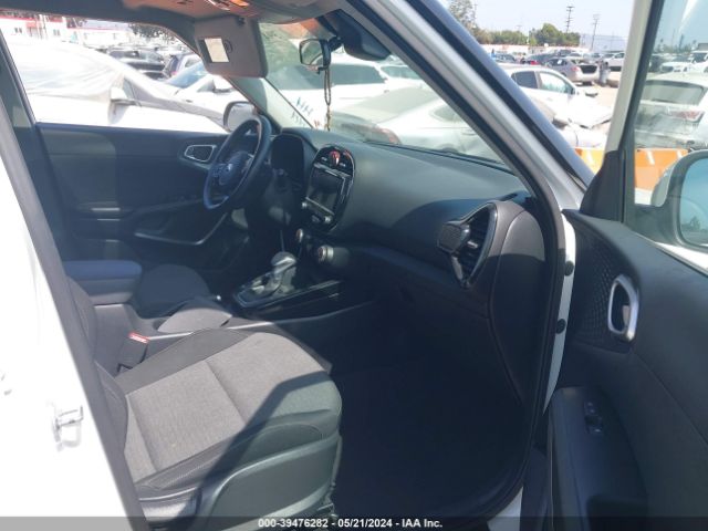 Photo 4 VIN: KNDJ33AU9M7740240 - KIA SOUL 