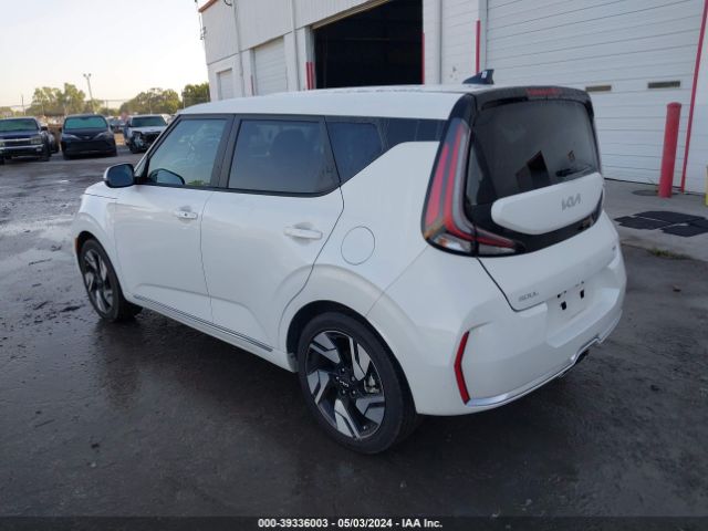 Photo 2 VIN: KNDJ53AU0P7885245 - KIA SOUL 